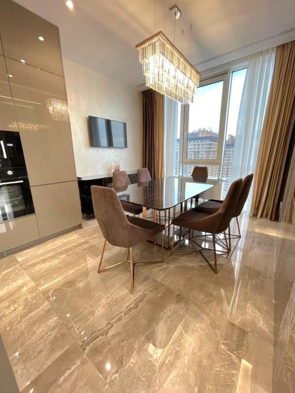 Vip Apartment 120M2 With Panoramic Windows, 22 Floor. Obolon 基輔 外观 照片